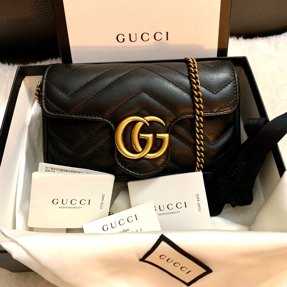 ‼️SOLD‼️GG Marmont Matelassé Leather Super Mini